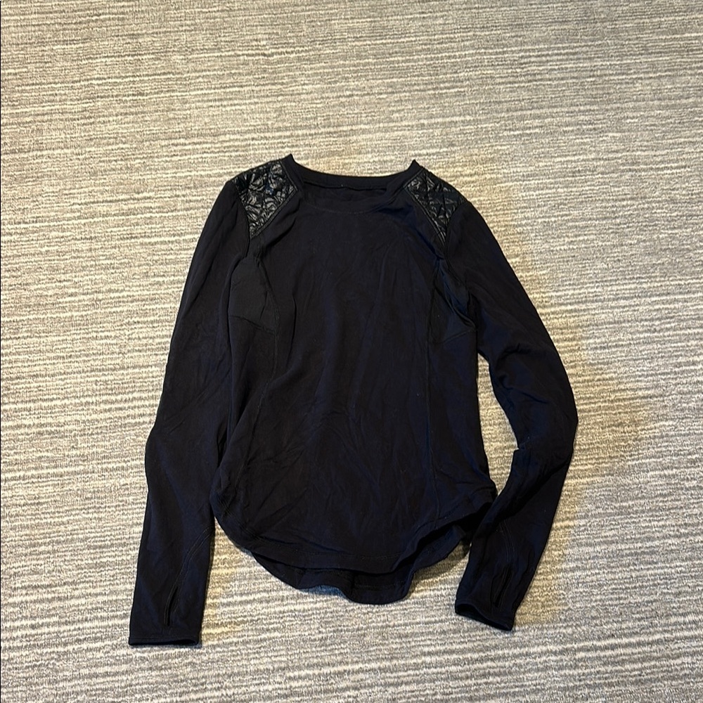 Lululemon black long sleeve. Down elbow patches